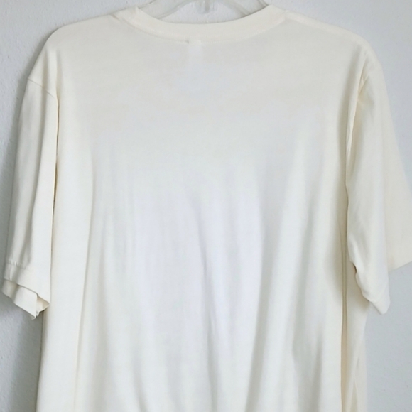 Have a Rockin Christmas 🤘 Graphic Tee Women's Size XL Cream and Red Holiday - Picture 6 of 10